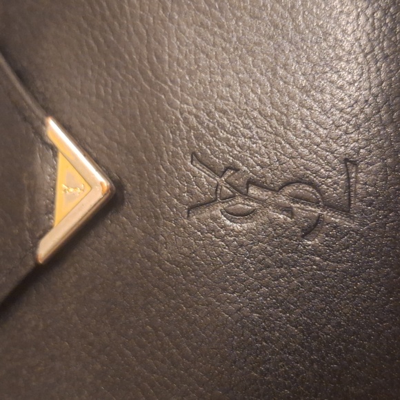 Vintage YSL Compact Kiss Lock Leather Bifold Wallet - Picture 10 of 10